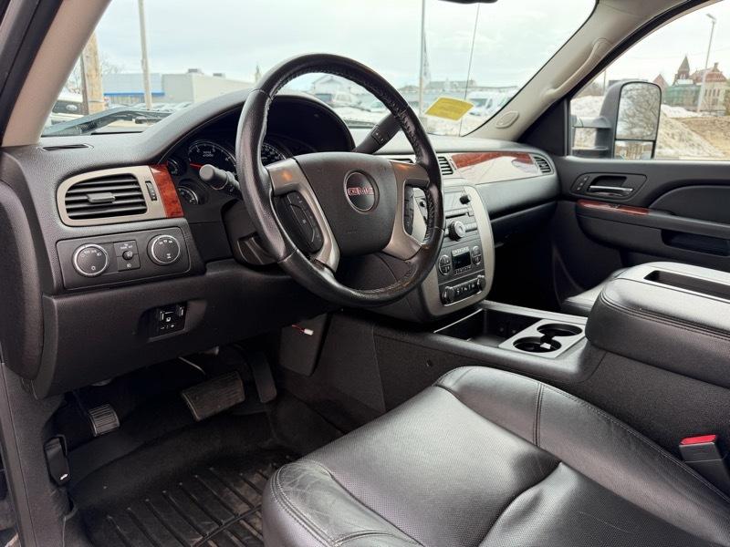 GMC Sierra 3500HD SLT Ext. Cab DRW 4WD 2013