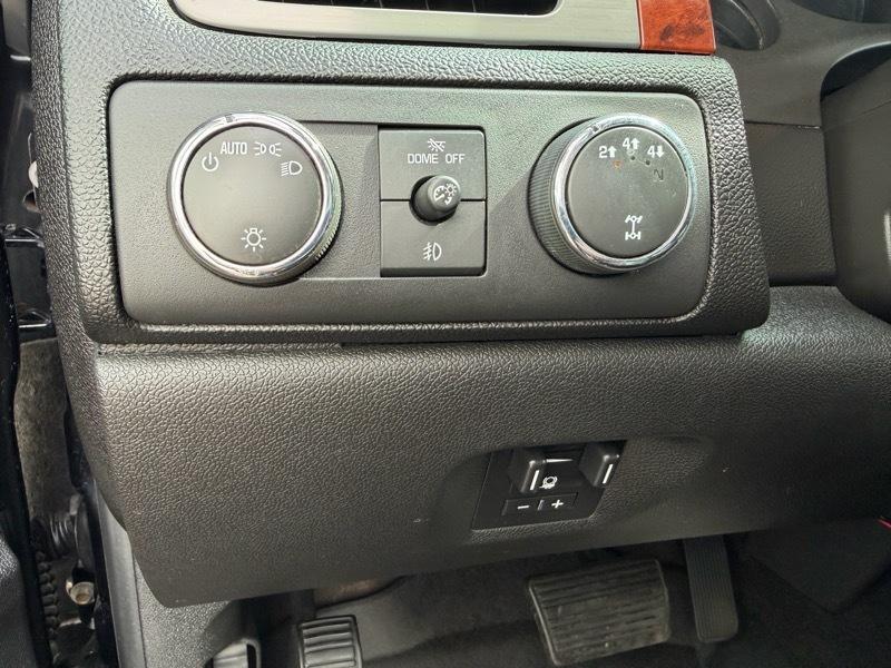 GMC Sierra 3500HD SLT Ext. Cab DRW 4WD 2013