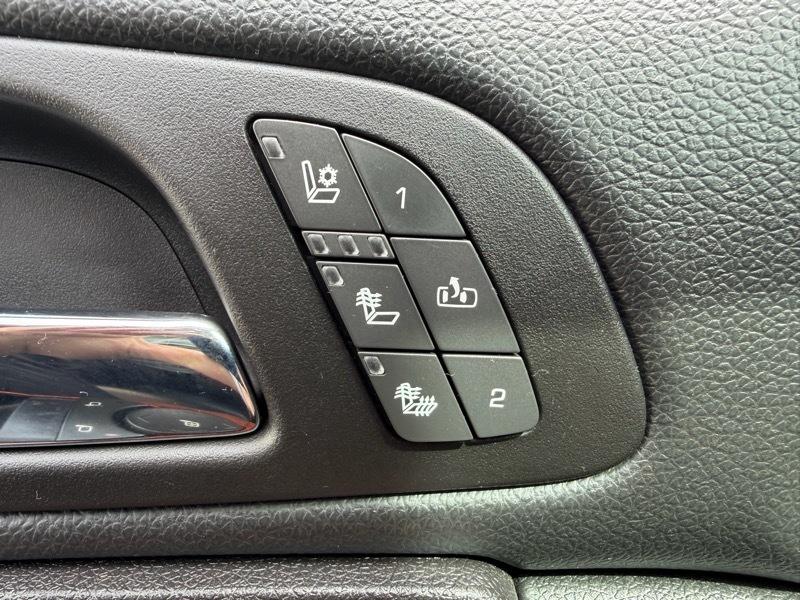 GMC Sierra 3500HD SLT Ext. Cab DRW 4WD 2013