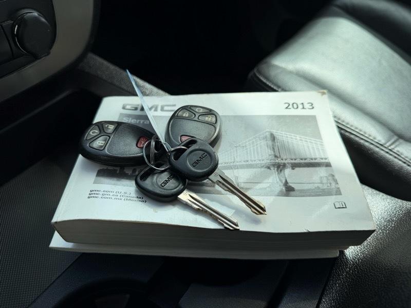 GMC Sierra 3500HD SLT Ext. Cab DRW 4WD 2013