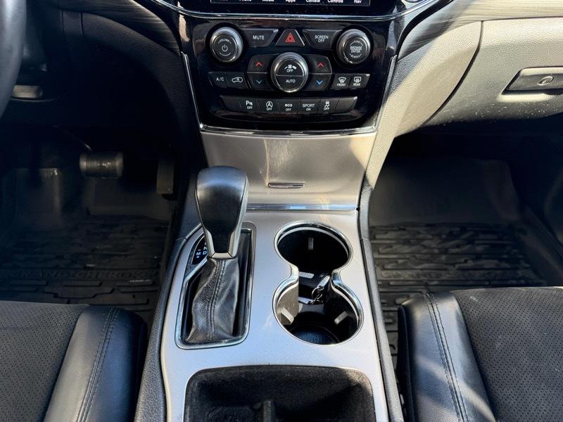 Jeep Grand Cherokee Altitude 4x4 2019