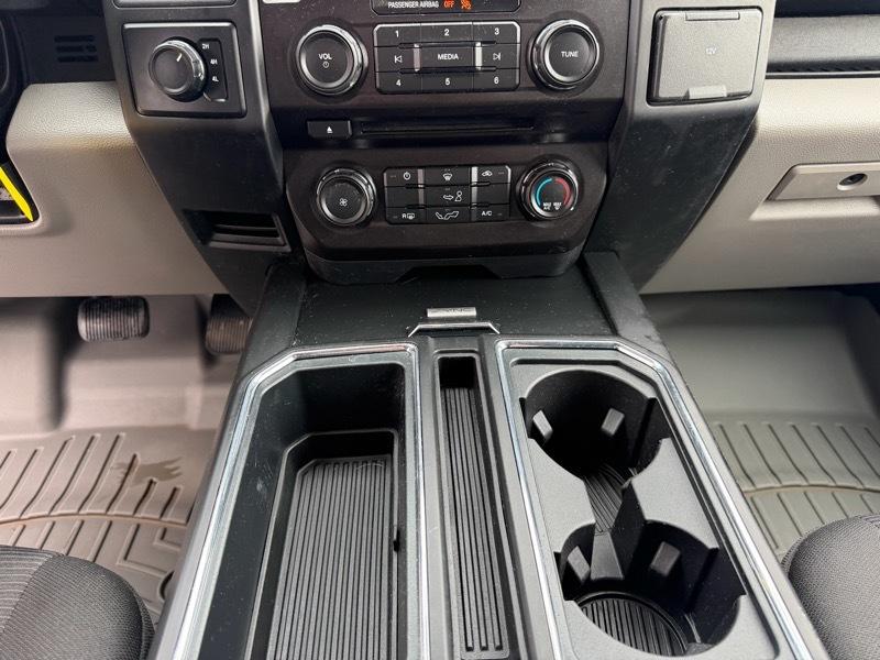 Ford F-150 STX SuperCab 4WD 2018