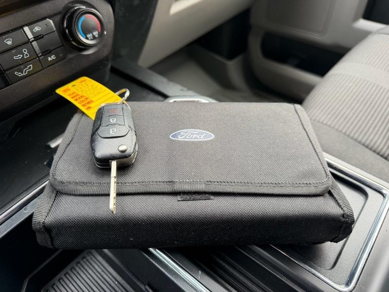 Ford F-150 STX SuperCab 4WD 2018