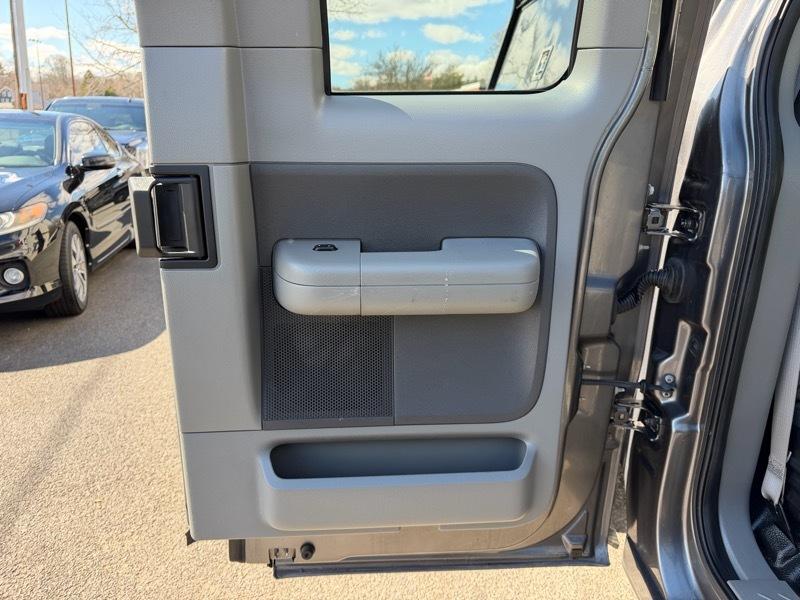 Ford F-150 XL 4WD 2008