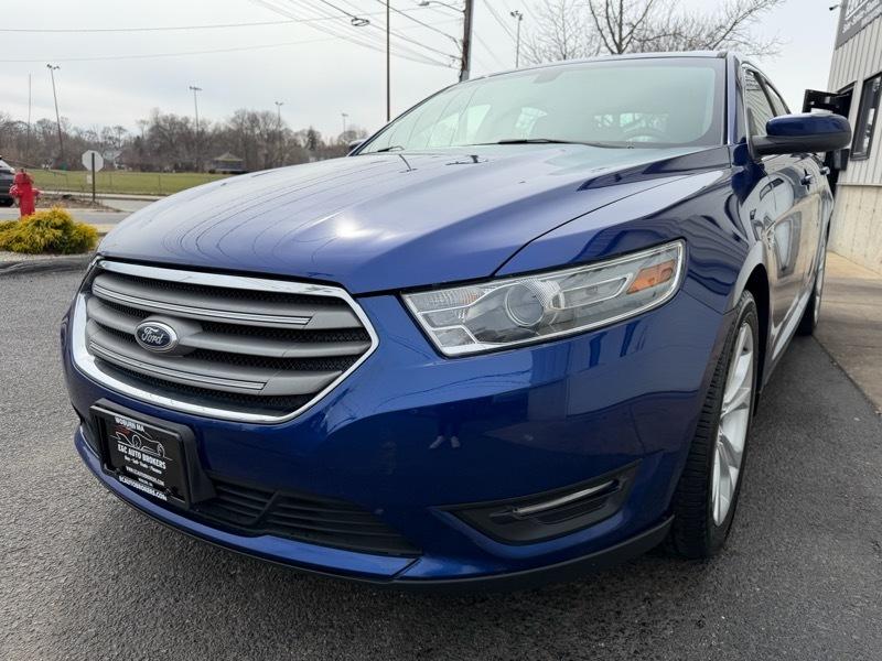 2013 Ford Taurus SEL FWD