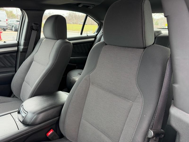 Ford Taurus SEL FWD 2013