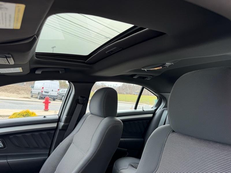 Ford Taurus SEL FWD 2013