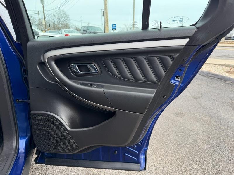 Ford Taurus SEL FWD 2013