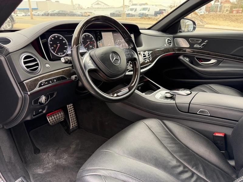 Mercedes-Benz S-Class S550 4MATIC 2015