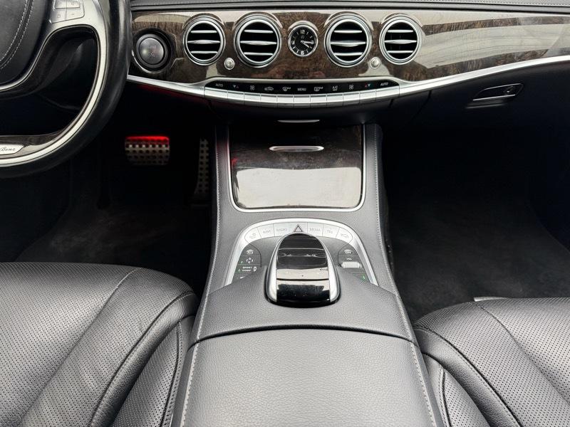 Mercedes-Benz S-Class S550 4MATIC 2015