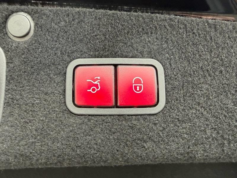 Mercedes-Benz S-Class S550 4MATIC 2015