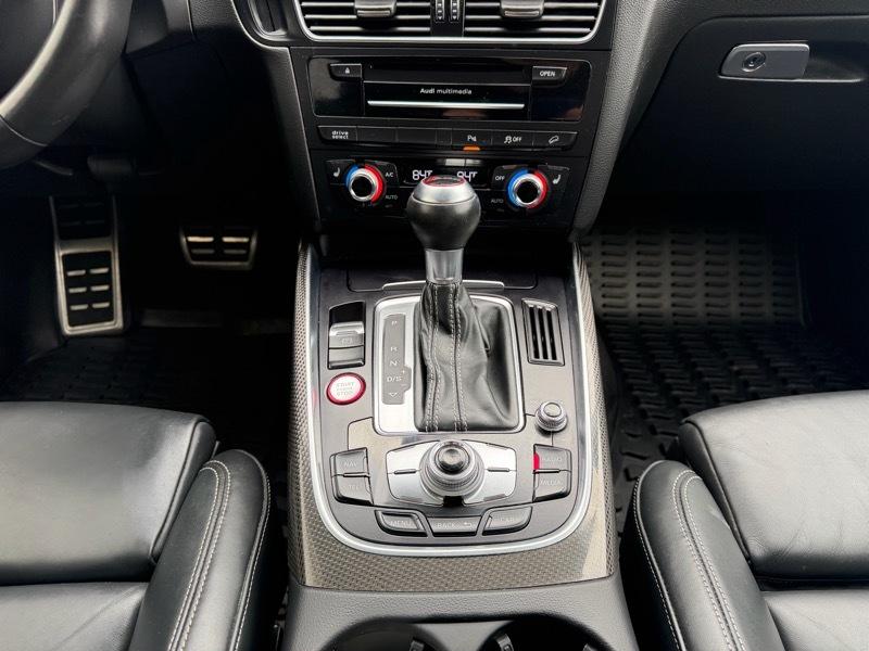 Audi SQ5 3.0T Premium Plus quattro 2015