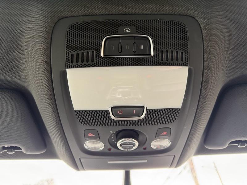 Audi SQ5 3.0T Premium Plus quattro 2015