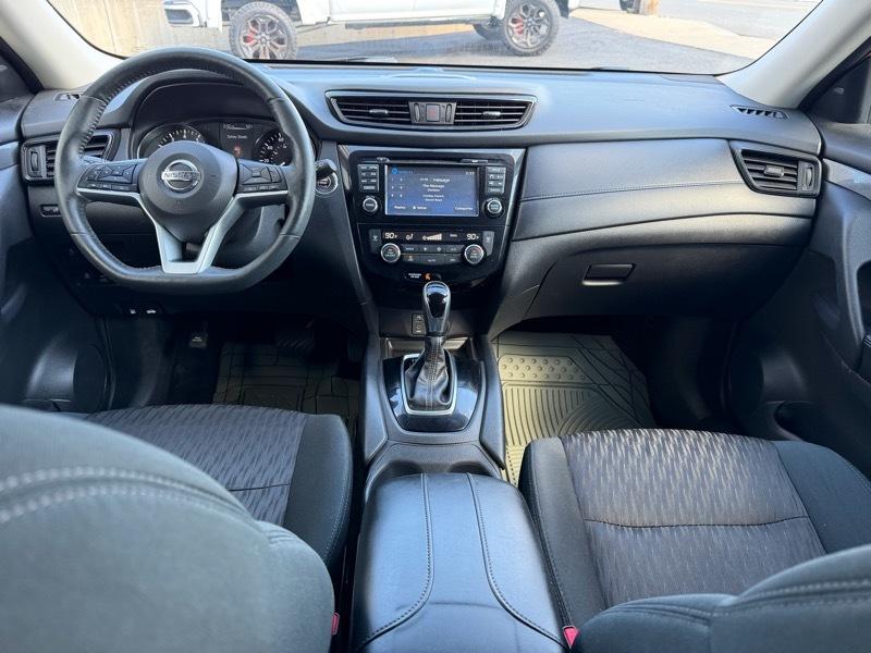 Nissan Rogue SV AWD 2017