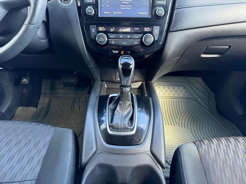 Nissan Rogue SV AWD 2017