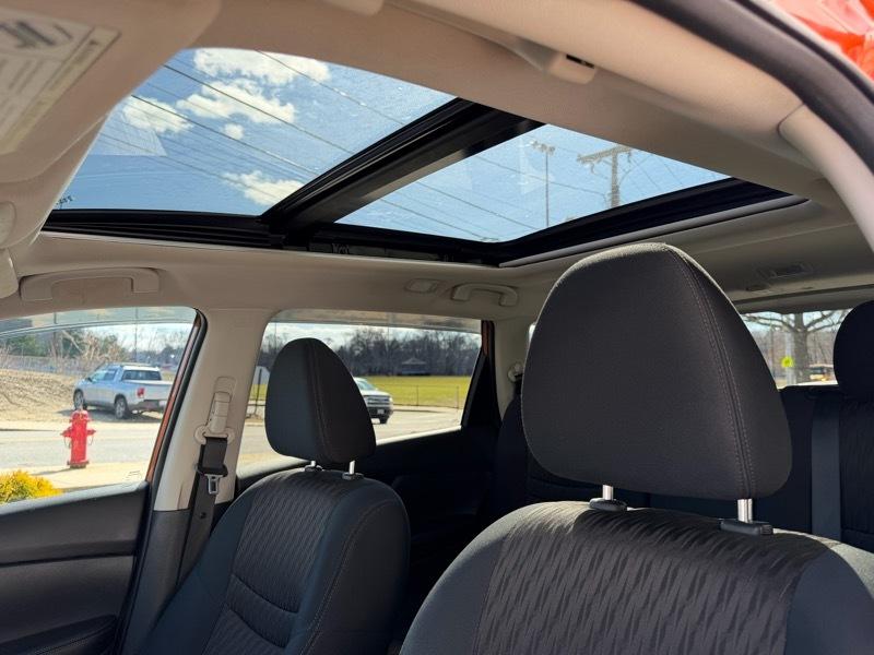 Nissan Rogue SV AWD 2017