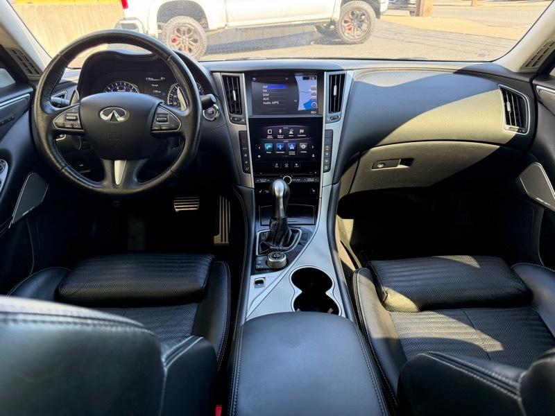 Infiniti Q50 Red Sport 400 AWD 2017