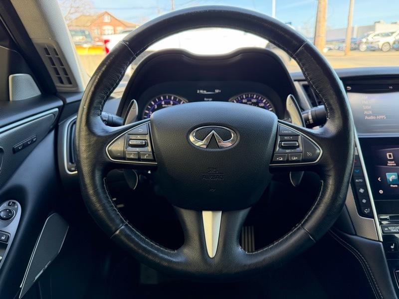 Infiniti Q50 Red Sport 400 AWD 2017