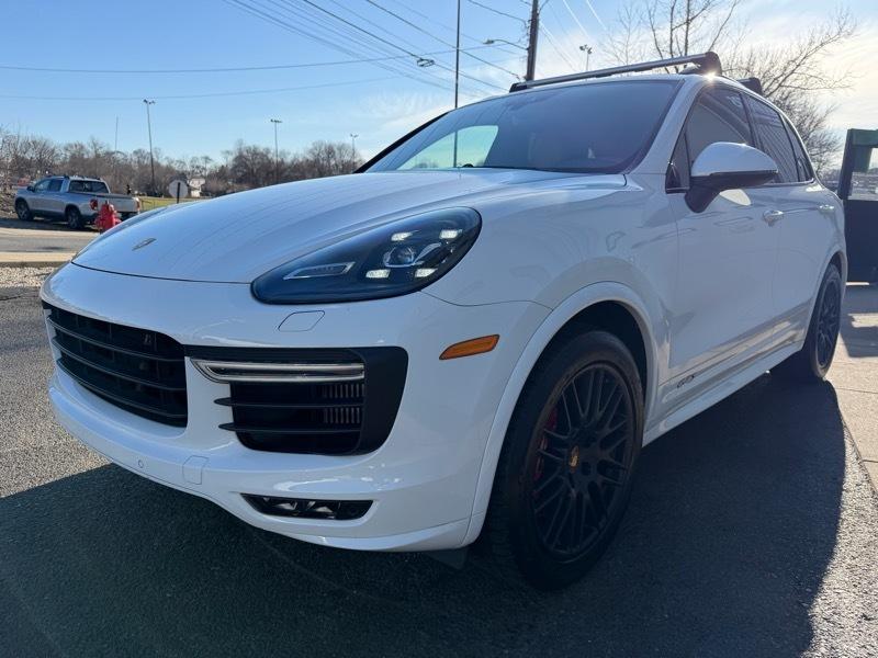 Porsche Cayenne GTS 2017