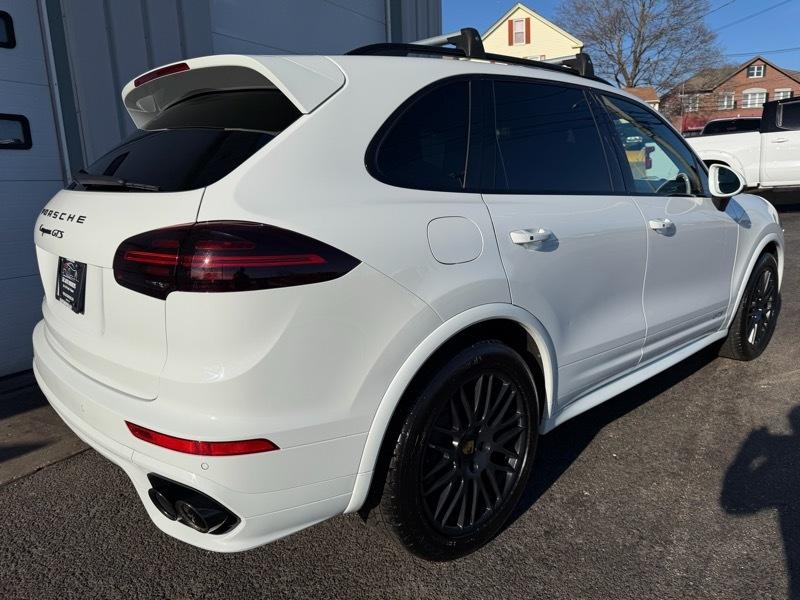 Porsche Cayenne GTS 2017