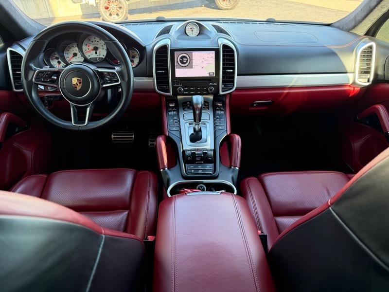 Porsche Cayenne GTS 2017