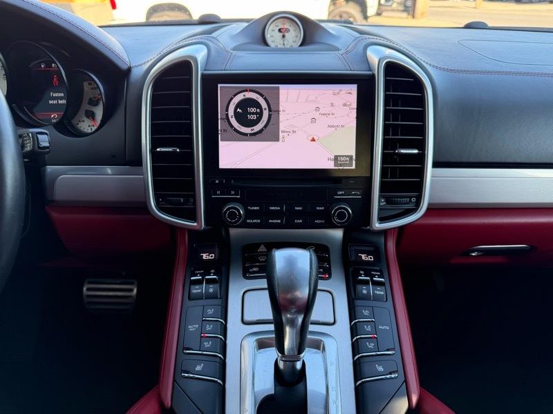 Porsche Cayenne GTS 2017