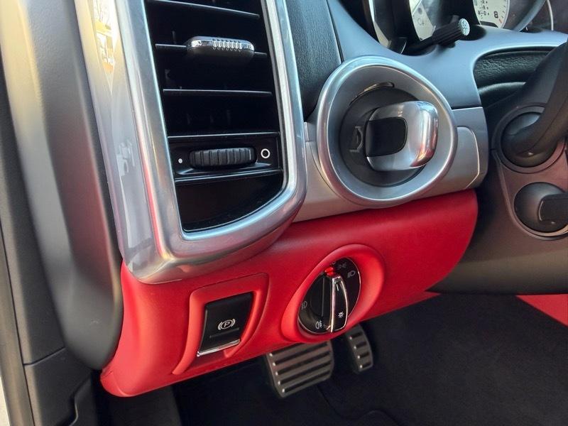 Porsche Cayenne GTS 2017