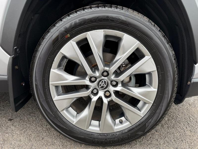 Toyota RAV4 Limited AWD 2023