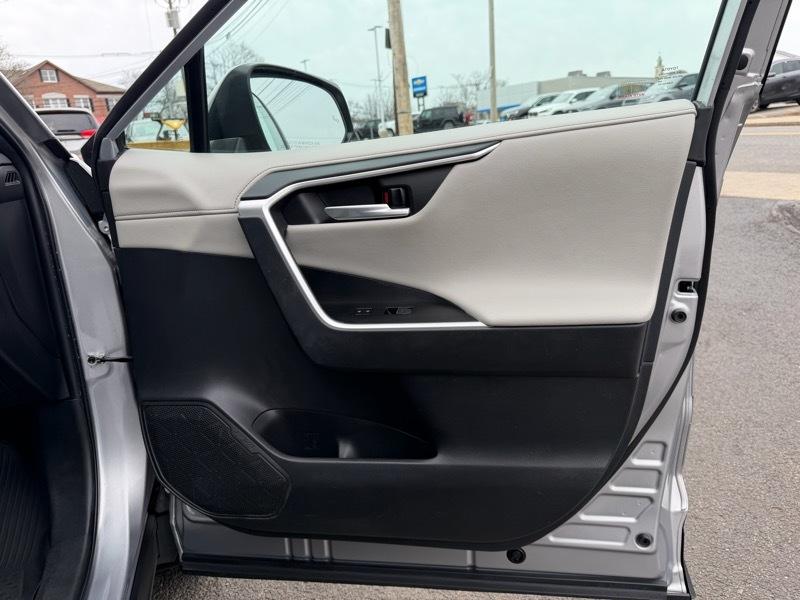 Toyota RAV4 Limited AWD 2023