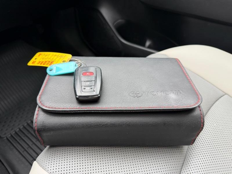 Toyota RAV4 Limited AWD 2023