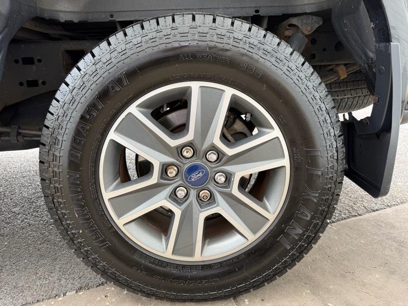 Ford F-150 XLT SuperCab 4WD 2016