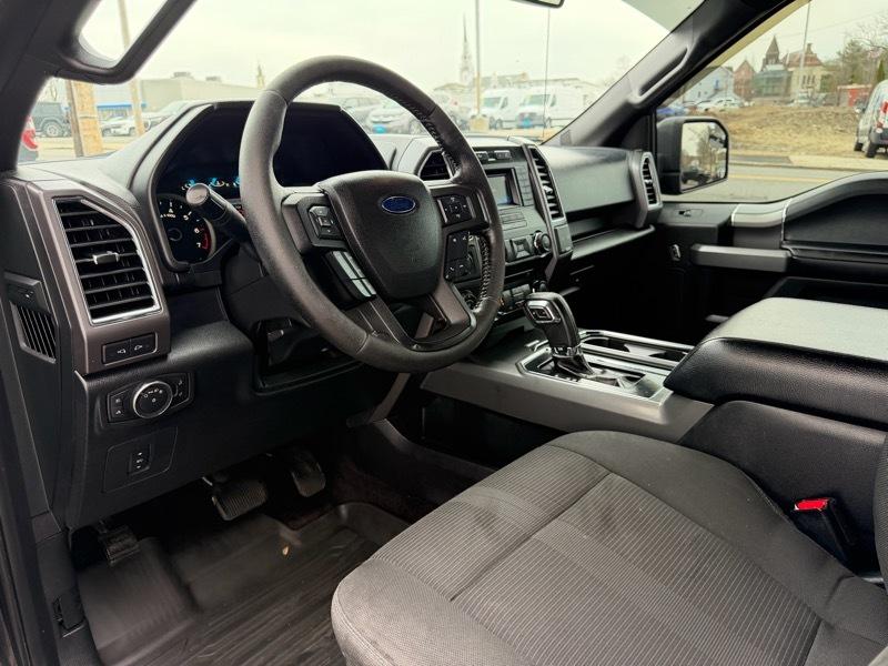 Ford F-150 XLT SuperCab 4WD 2016