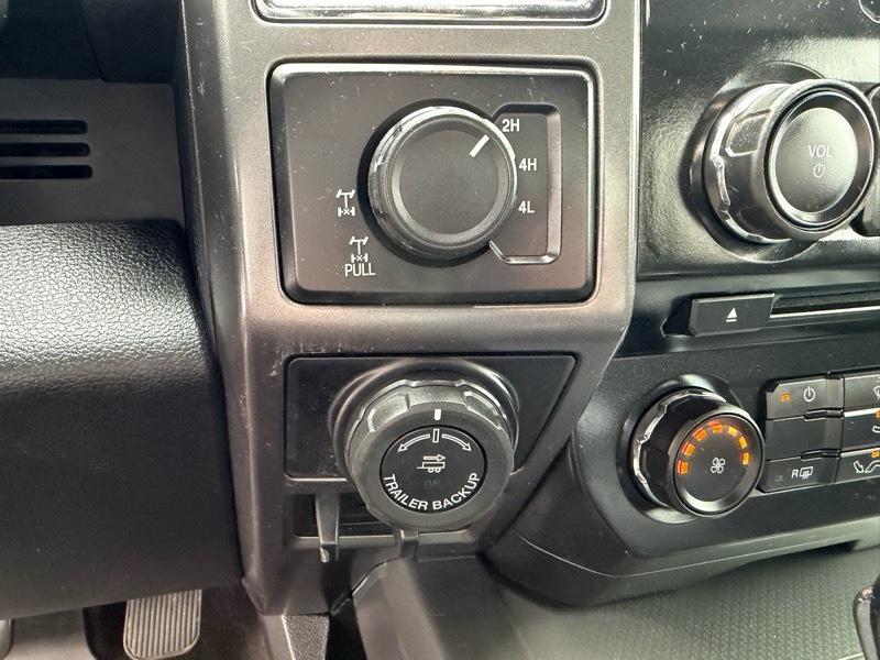 Ford F-150 XLT SuperCab 4WD 2016