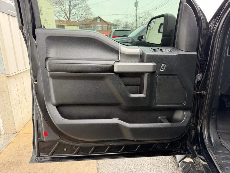 Ford F-150 XLT SuperCab 4WD 2016