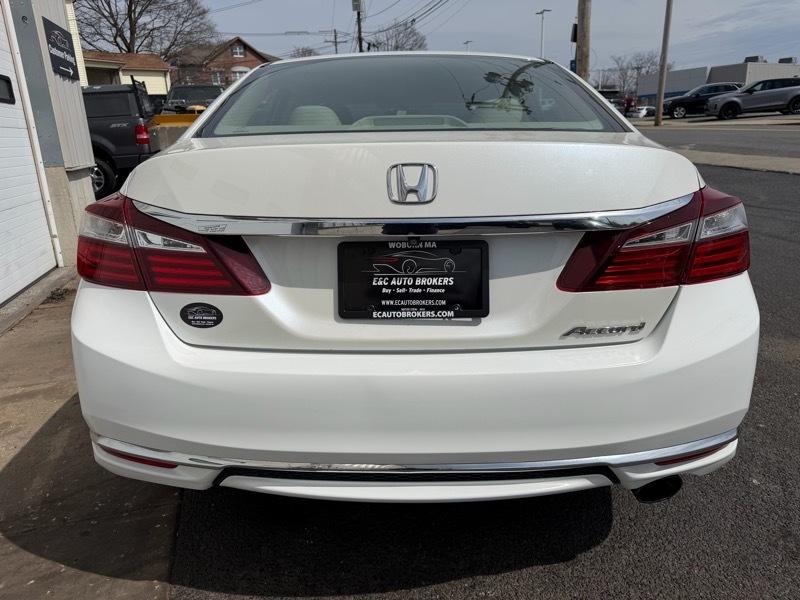 Honda Accord LX Sedan CVT 2016