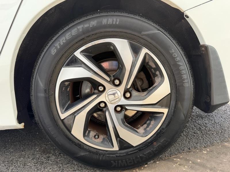 Honda Accord LX Sedan CVT 2016