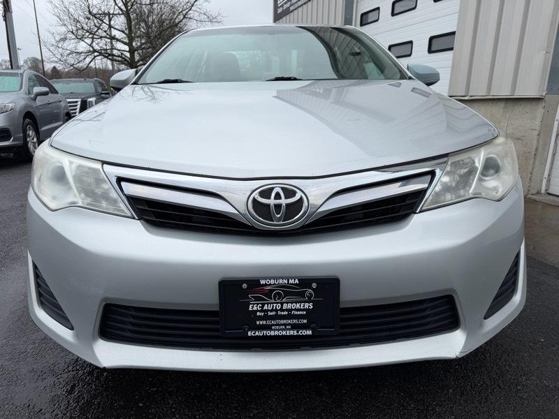 Toyota Camry LE 4D Sedan 2014