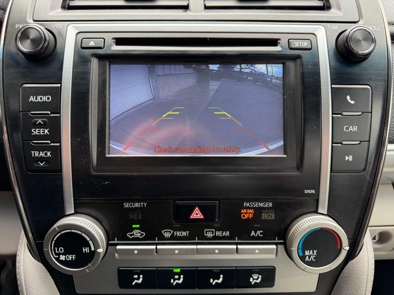 Toyota Camry LE 4D Sedan 2014