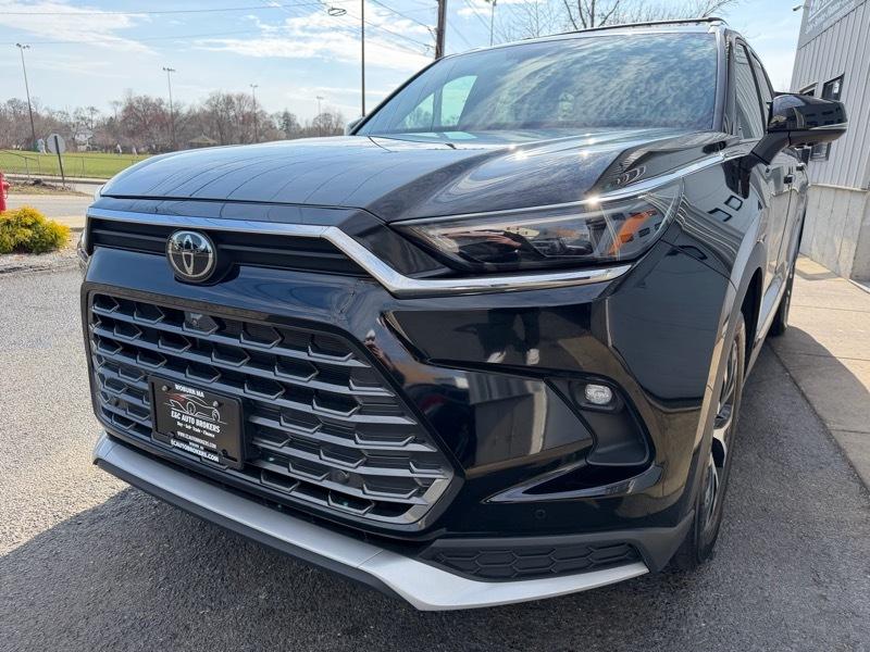 Toyota Grand Highlander Hybrid MAX Limited AWD 2024