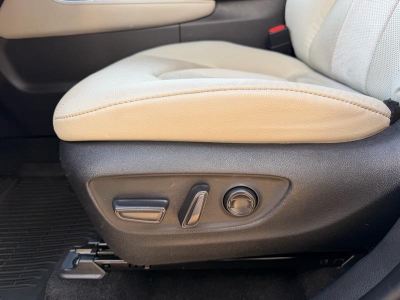 Toyota Grand Highlander Hybrid MAX Limited AWD 2024