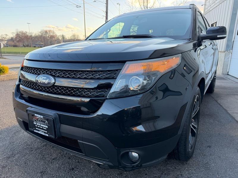 Ford Explorer Sport 4WD 2013