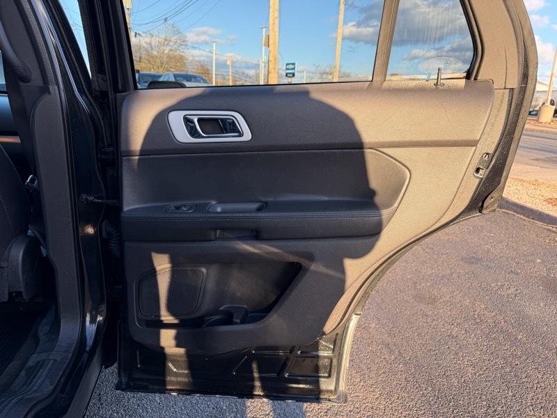 Ford Explorer Sport 4WD 2013