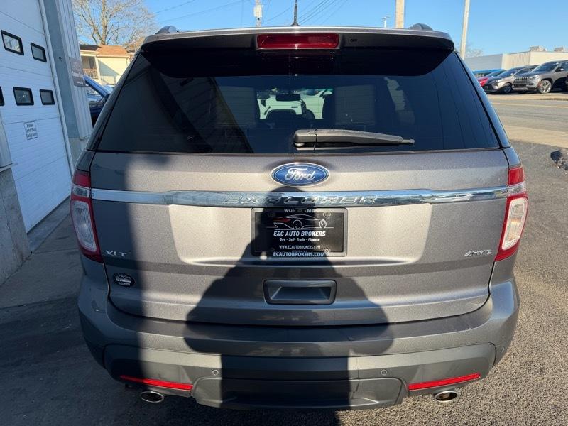 Ford Explorer XLT 4WD 2014