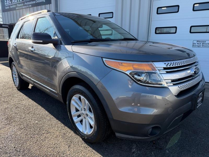 Ford Explorer XLT 4WD 2014