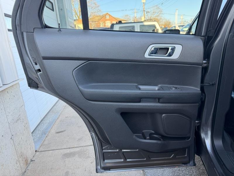 Ford Explorer XLT 4WD 2014