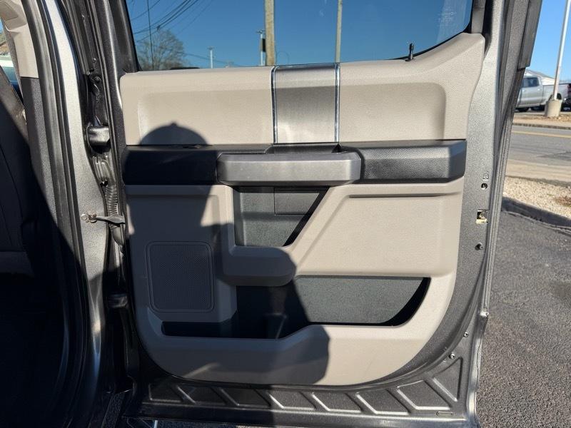 Ford F-150 XLT 4x4 SuperCrew 2015