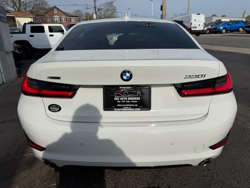 BMW 3-Series 330i xDrive 2021