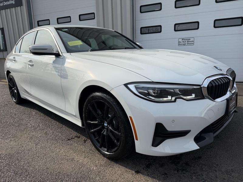 BMW 3-Series 330i xDrive 2021