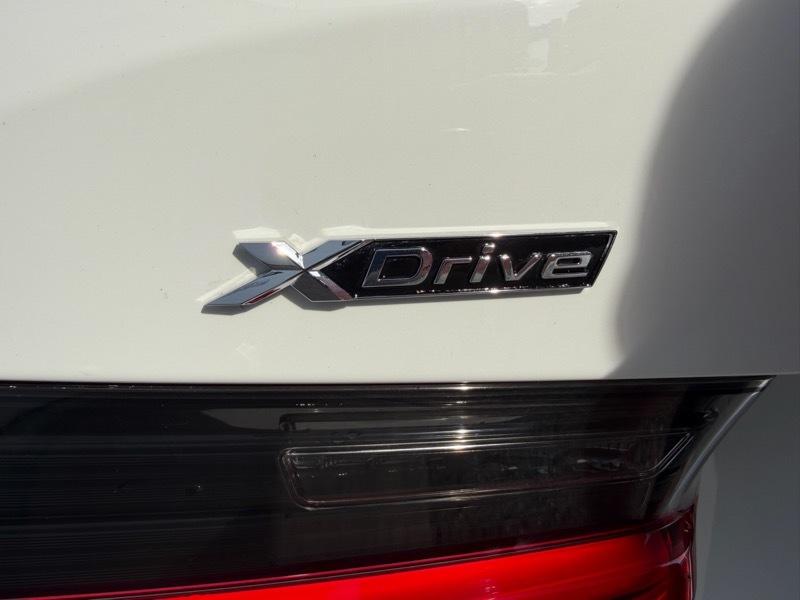 BMW 3-Series 330i xDrive 2021