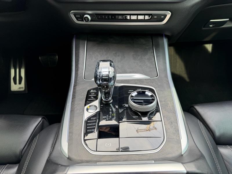 BMW X5 xDrive40i 2022